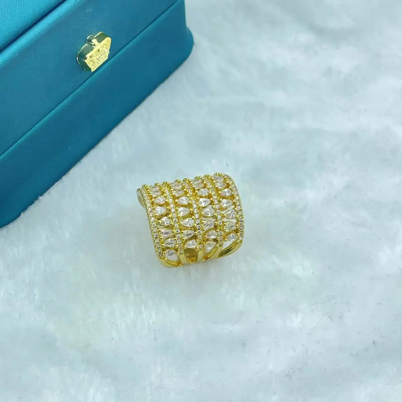 European and American Brass Electroplated 18K Diamond-encrusted Opening Fashionable Women's Trend Ring
